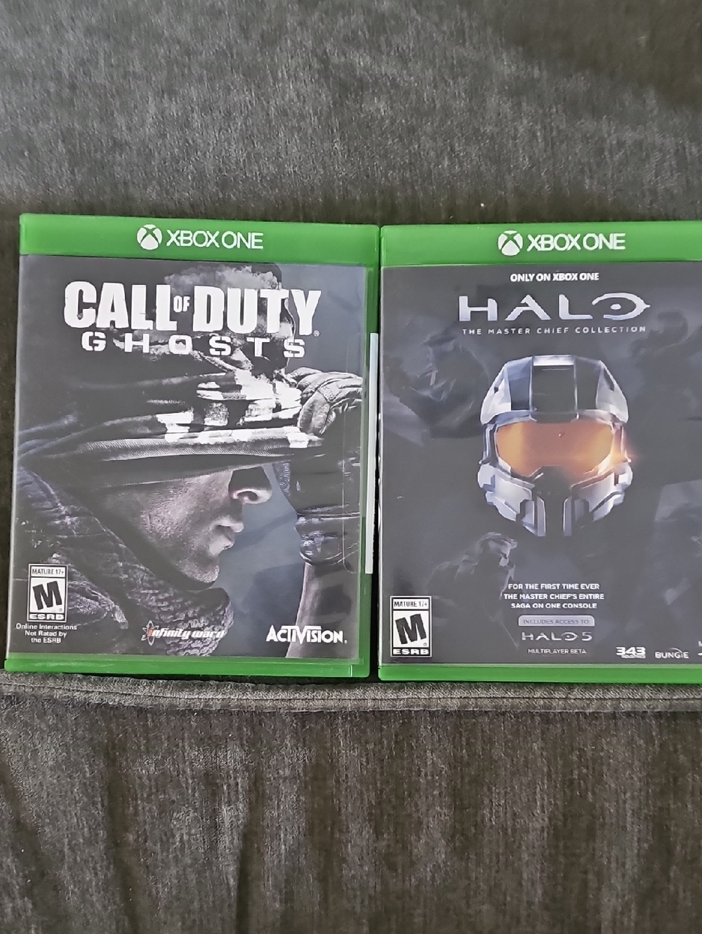 Xbox One Call of Duty: Ghosts - Black Game Case And Halo